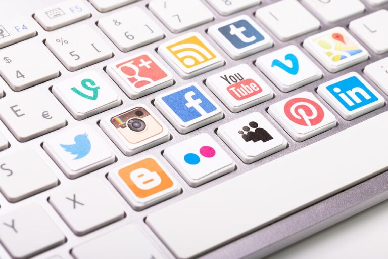 News - Social Media