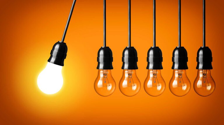 Illuminated light bulb